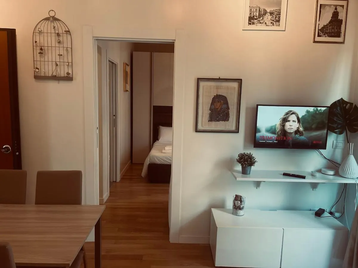 Futura Exclusive Suite 4 Bari 0*,  Italy